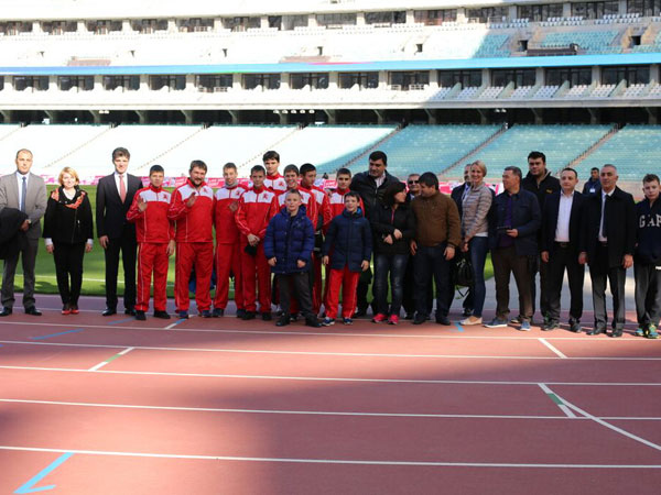 Olimpiya çempionları Bakı Olimpiya Stadionunda (fotolar)