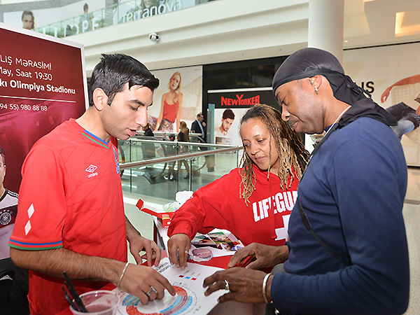 %285%29 - Futbolinfo.az