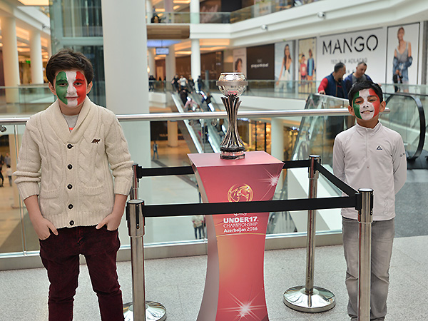 %289%29 - Futbolinfo.az