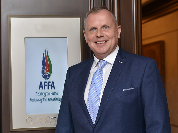 AFFA baş hakimi Azərbaycan çempionatının oyunlarından kənarlaşdırdı
