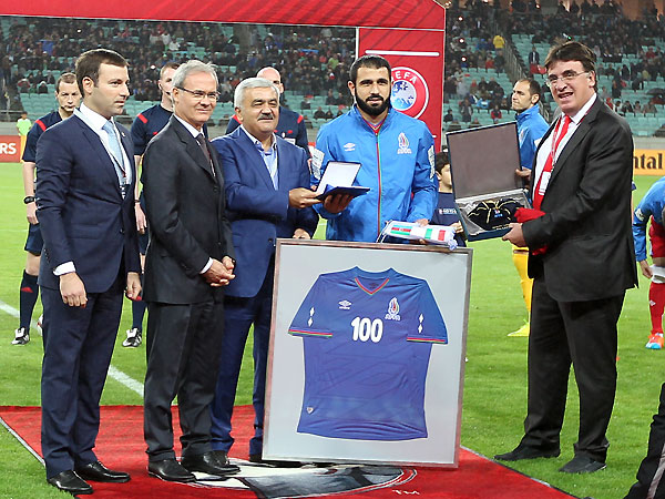Rashad Sadigov played his 100th match in staff of national team