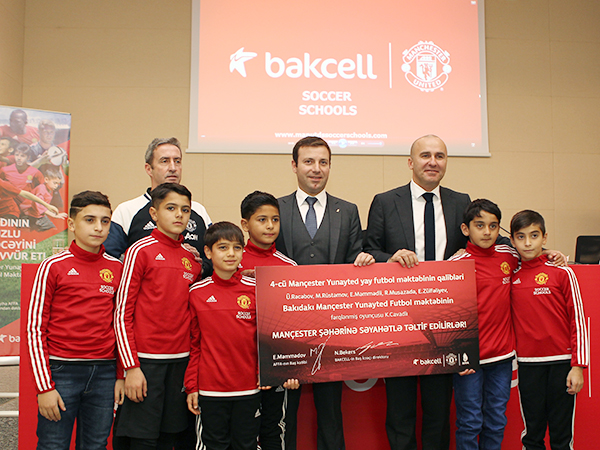“Manchester United” Summer Soccer School: Certificates were presented (photos)