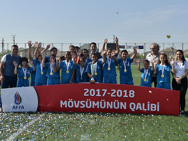 “Təhsil” U-13 Qızlar Liqasının qalibi olub (fotoreportaj)