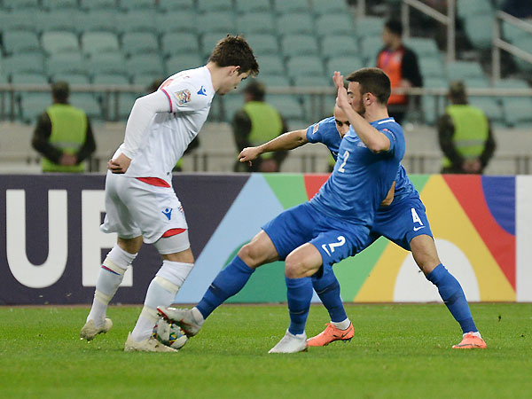 ML: Azərbaycan - Farer adaları (fotoreportaj)