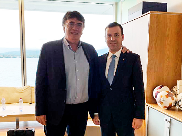 Elxan Məmmədov UEFA-nın baş katibi ilə görüşüb
