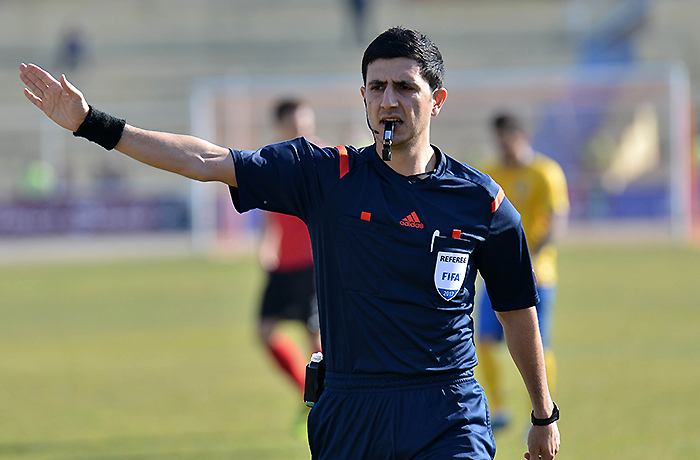 Əliyar Ağayev AÇ-nin oyununda