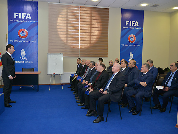 Regional futbol federasiyalarının əməkdaşları AFFA-da toplaşdı -