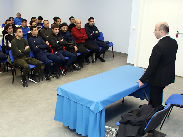 A seminar on the fixed games was held for the referees (photos)