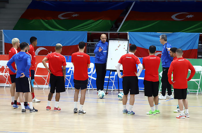 Training of our (futsal) national team (photos)