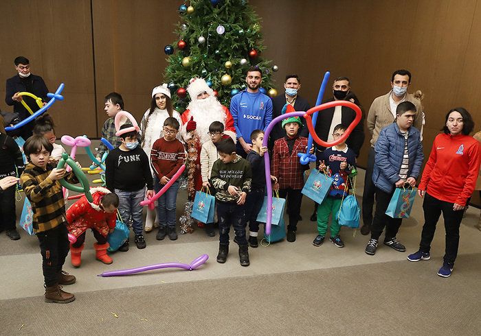 New Year party for children with Down syndrome (photos)