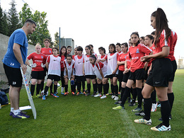 A training session of the Women’s Under-17 team (photos)