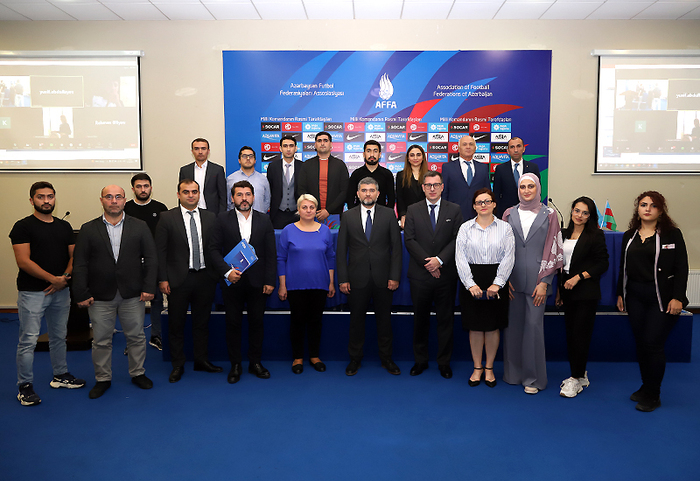 Premyer Liqa, I və II Liqa Klub nümayəndələri ilə görüş (fotolar)