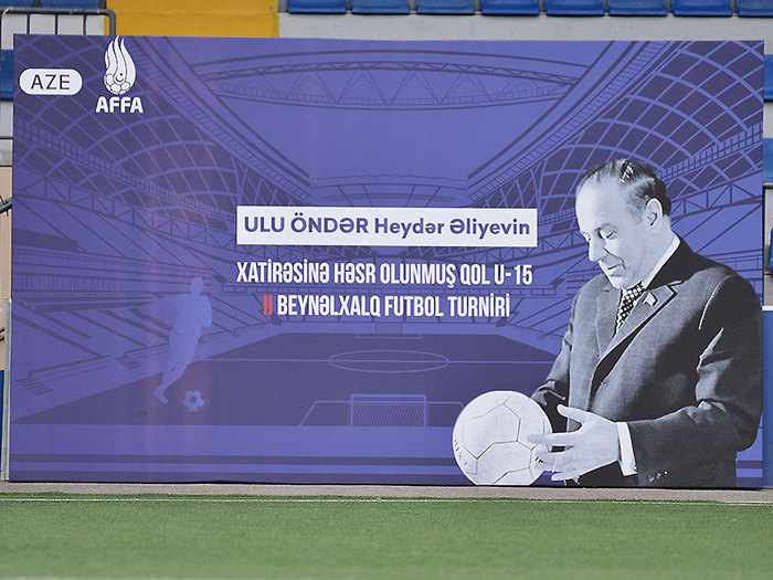 Beynəlxalq turnir start götürüb