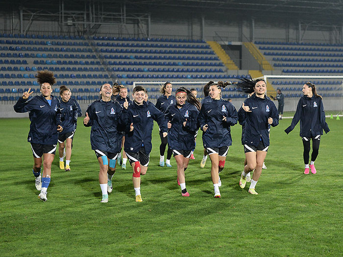 Pre-match training of the national (Women) team (photos)}