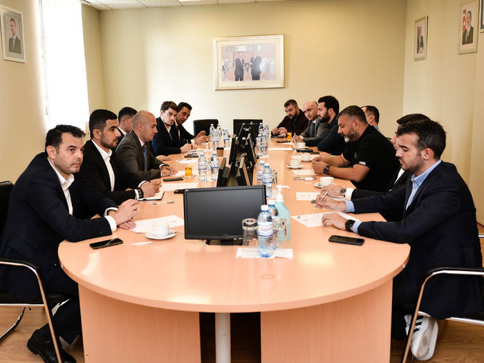 A meeting of the Clubs Committee was organised