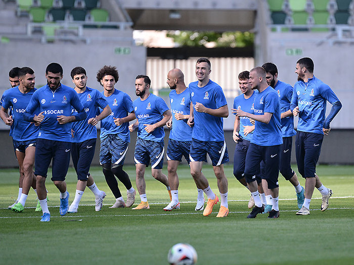 Millinin Albaniya ilə oyunöncəsi açıq məşqi (fotoreportaj)