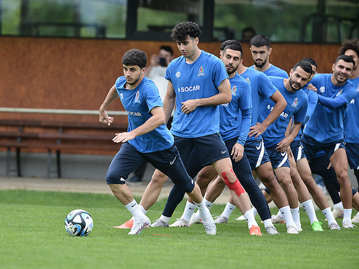 Millinin Qazaxıstanla oyunöncəsi açıq məşqi (fotoreportaj)