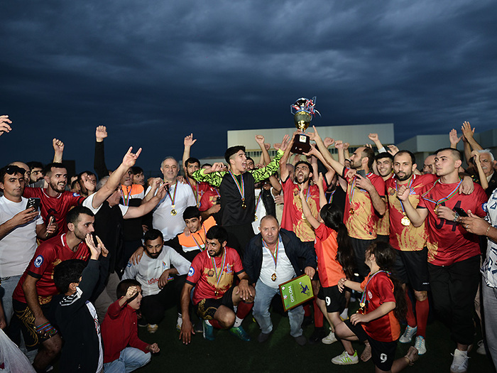 The winner of the Amateur League announced (photos)