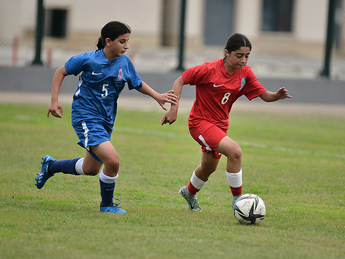 Millilərimiz yoxlama görüşündə qarşılaşıblar (fotoreportaj)