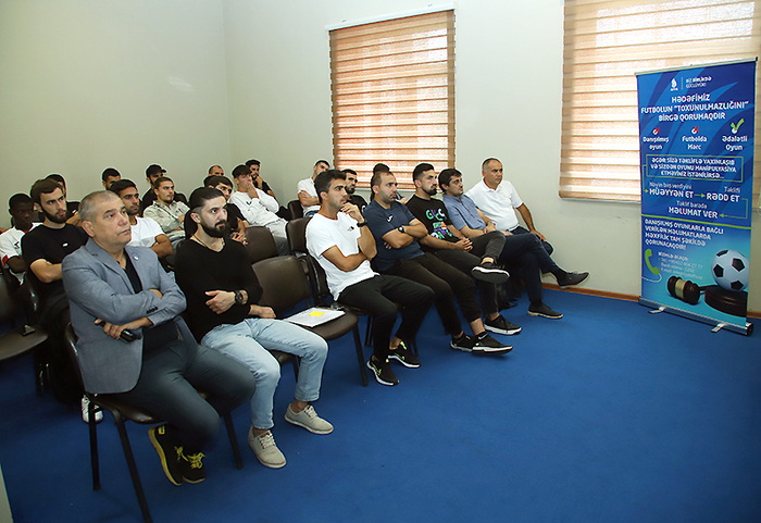 Danışılmış oyunlarla bağlı seminar keçirilib (fotolar)