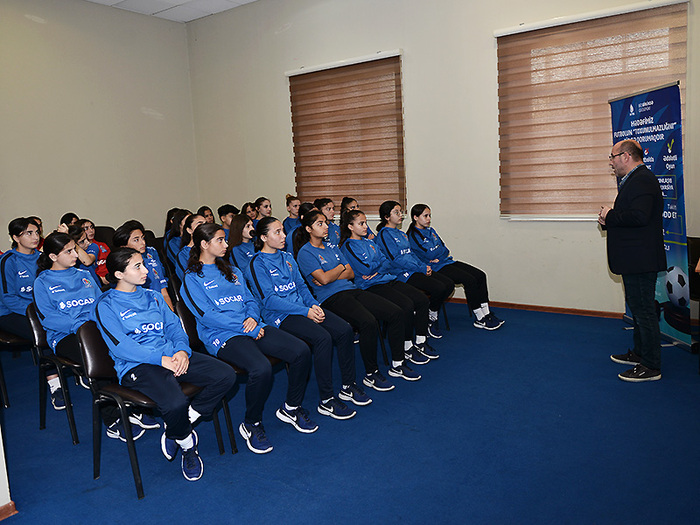 Danışılmış oyunlarla bağlı seminar keçirilib (fotolar)