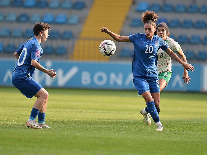 Azərbaycan (Qadınlar) - Portuqaliya (Qadınlar) (fotoreportaj)