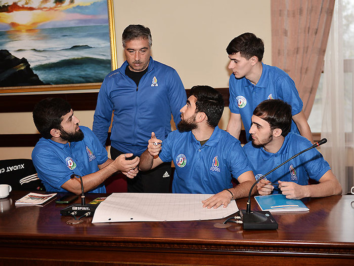 “D” kateqoriyalı məşqçi kurslarına start verilib (fotolar)