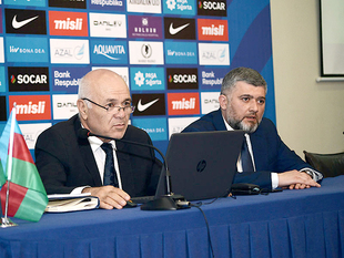 Maliyyə menecerlərinin iştirakı ilə iclas (fotolar)