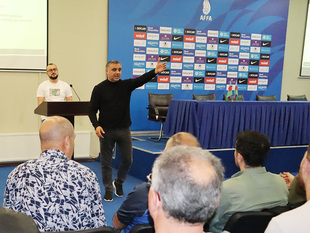 Minifutbol turnirinin püşkü atılıb (fotolar)
