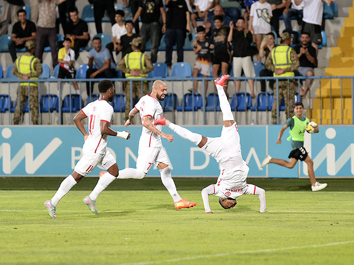 “Araz-Naxçıvan” – “Aris”	- 2:1 (fotoreportaj)}