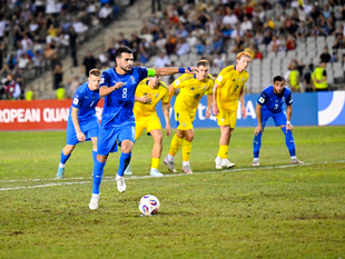 21-year-old historical record from Emin Mahmudov