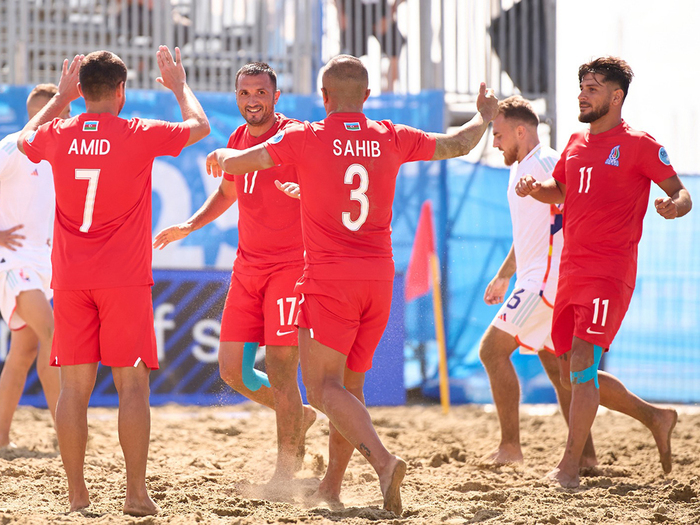 Azerbaijan Beach Soccer team defeated Belgium}