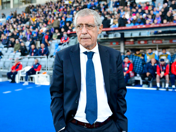 Fernando Santos left Azerbaijan