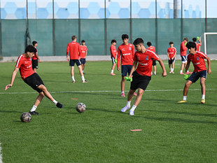 U-16 millinin məşqi (fotoreportaj)