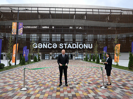 İlham Əliyev Gəncə şəhər stadionunun açılışında iştirak edib