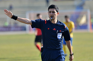 Əliyar Ağayev “Slaviya” – “Arsenal” matçını idarə edəcək