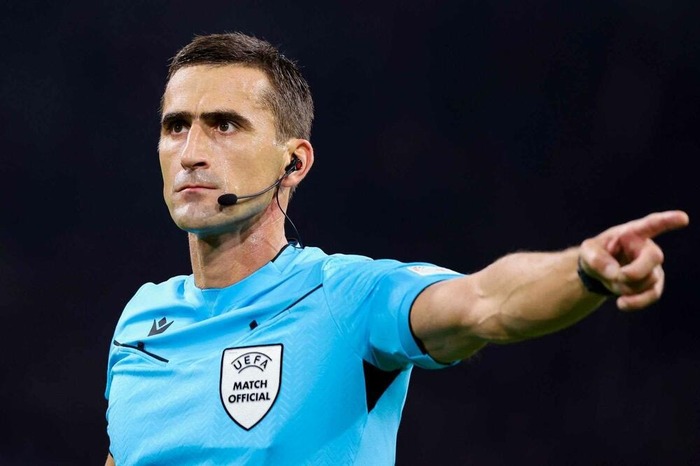 Referees for the match Azerbaijan vs Iceland