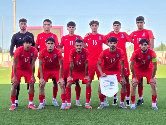 U-19 Şimali İrlandiya yığması ilə qarşılaşıb