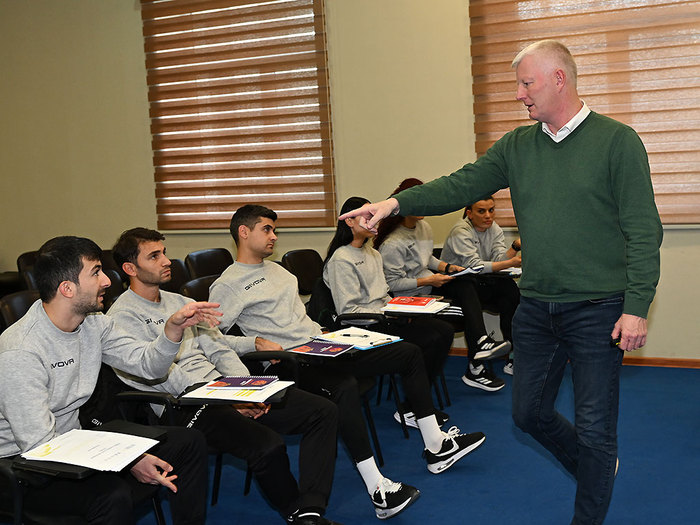 VAR Training Program for referees (photos)}