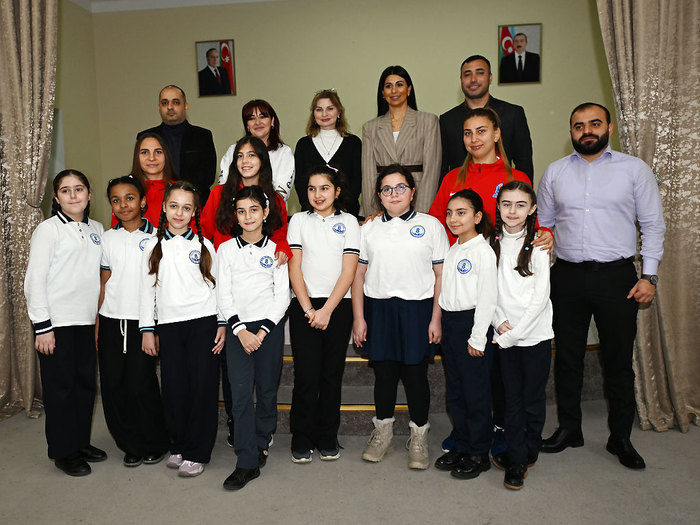 Meeting of the Women’s National team members and schoolchildren (photos)
