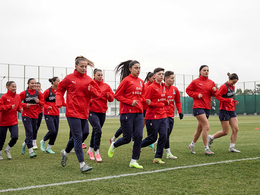 A millinin (Qadınlar) məşqi (fotoreportaj)