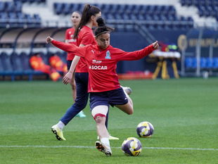 A millinin (Qadınlar) Macarıstanla oyunöncəsi son məşqi (fotoreportaj)