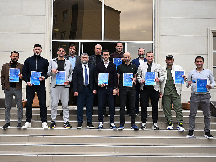 Coaches were awarded diplomas (photos)