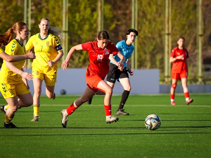 Azərbaycan (U-16, Qızlar) - Litva (U-16, Qızlar) (fotoreportaj)