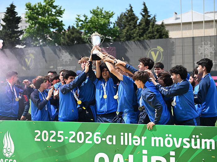U-16 Liqasının qalibləri mükafatlandırıldı (fotolar)