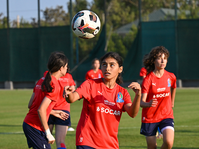 U-15-in (Qızlar) məşqi (fotoreportaj)