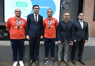 Minister of Youth and Sports met with Beach Soccer team members (photos)