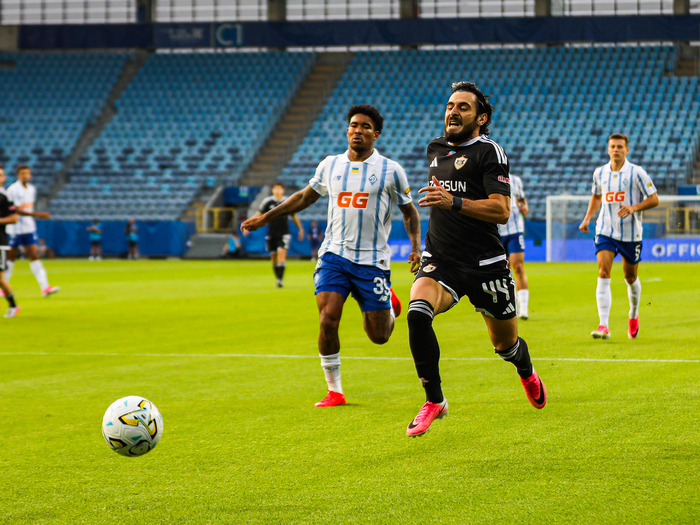 FC Qarabag played the first-leg match against Dynamo