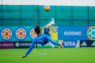 FIFA U-15 Dünya Çempionatı və Festivalında iştirak edəcək millimizin açıq məşqi (fotoreportaj)
